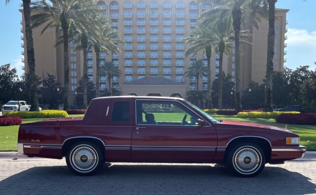 1993 Cadillac DeVille Coupe Showroom condition only 14,000 miles