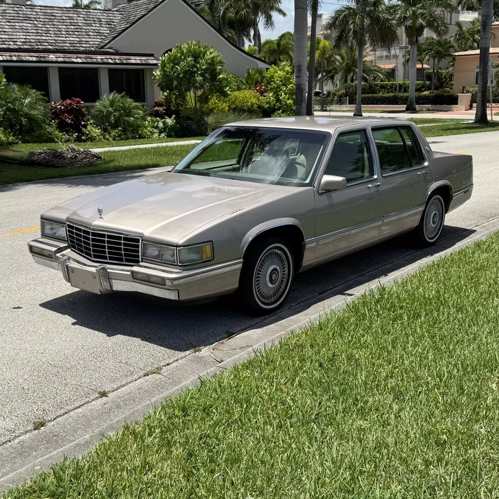 1993 Cadillac DeVille LINCOLN TOWN CAR CONTINENTAL BUICK PARK AVENUE - photo 6