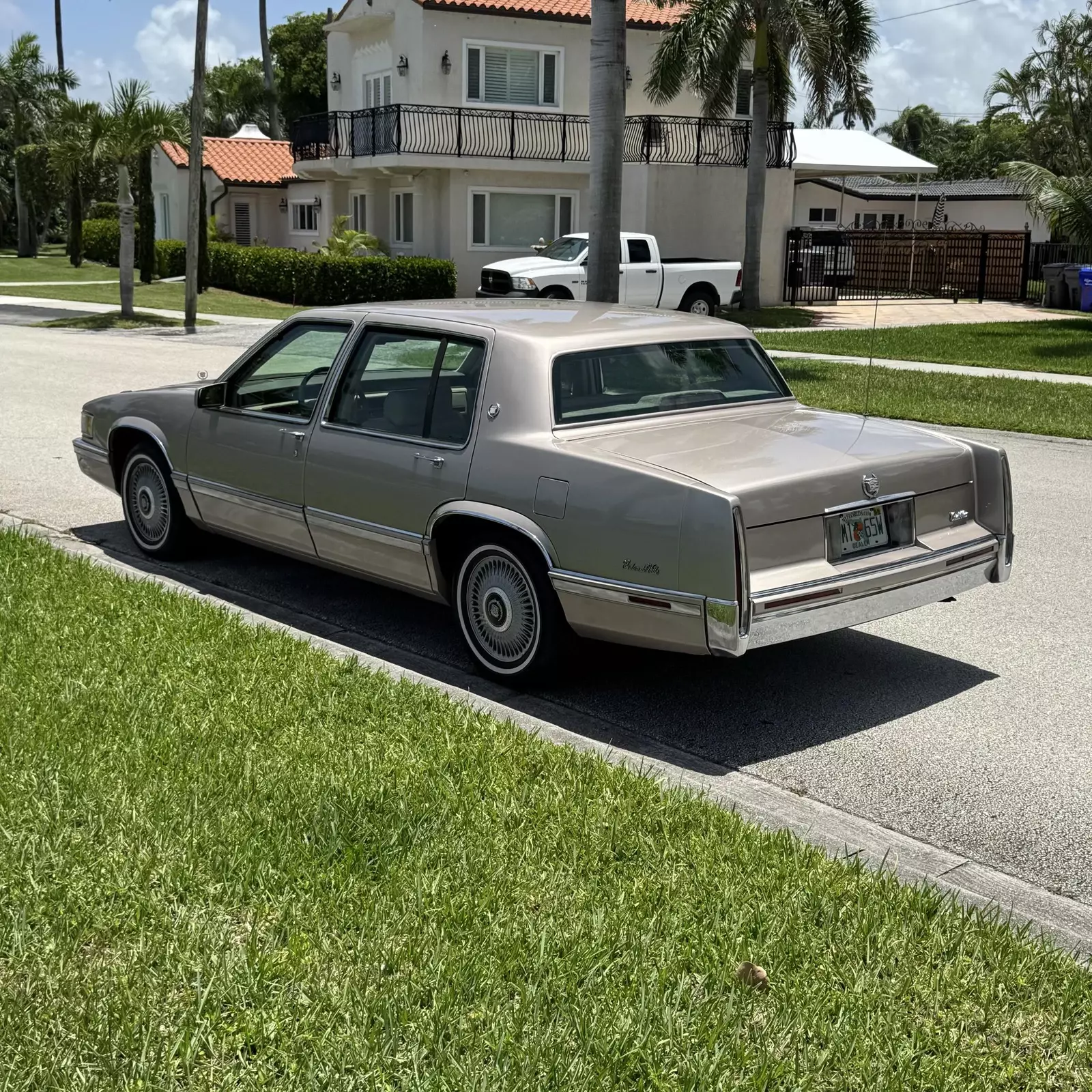 1993 Cadillac DeVille LINCOLN TOWN CAR CONTINENTAL BUICK PARK AVENUE - photo 8