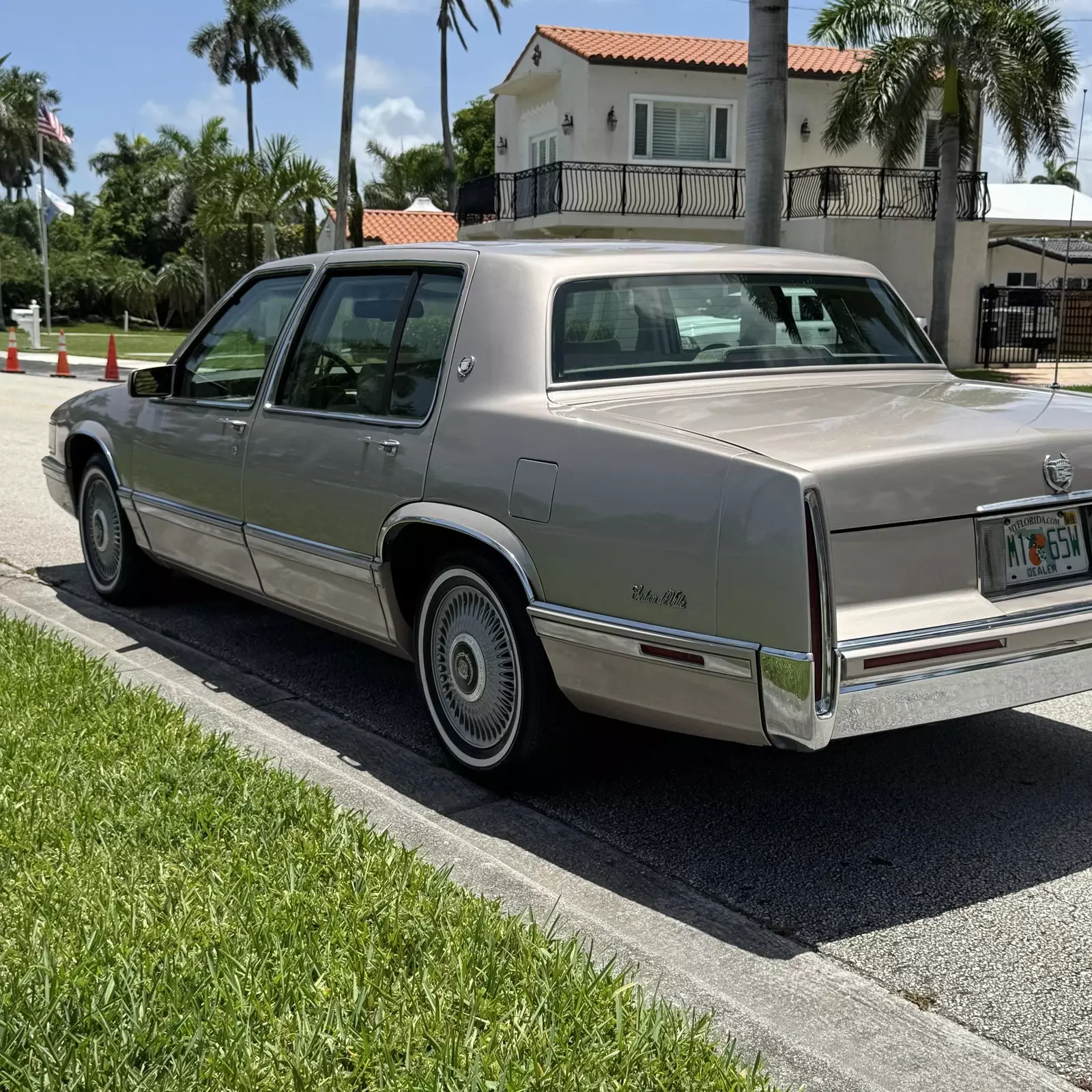 1993 Cadillac DeVille LINCOLN TOWN CAR CONTINENTAL BUICK PARK AVENUE - photo 9