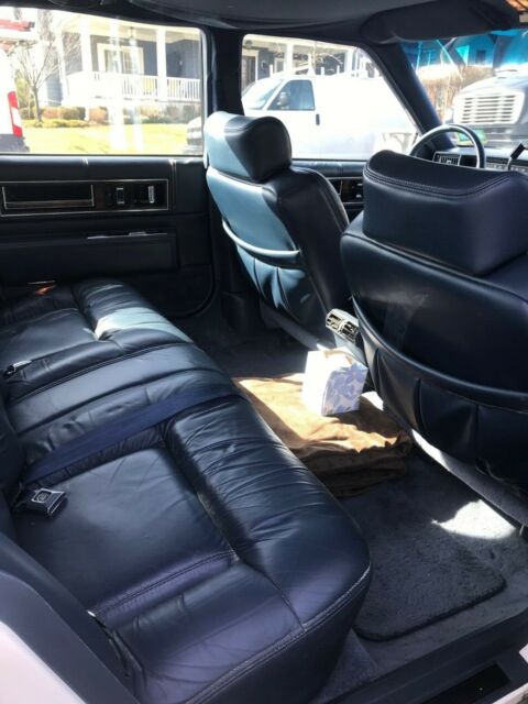 1993 Cadillac DeVille - photo 6
