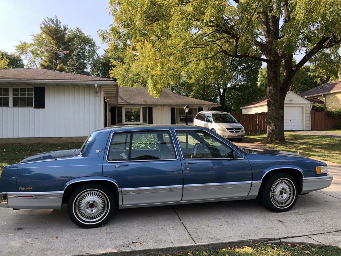 1993 Cadillac DeVille - photo 4