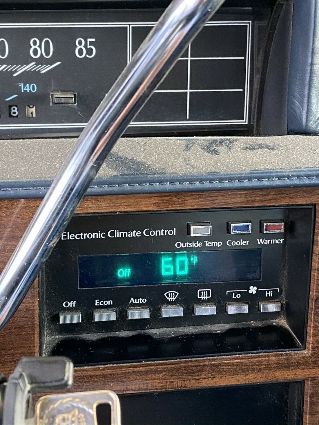 1993 Cadillac DeVille - photo 11