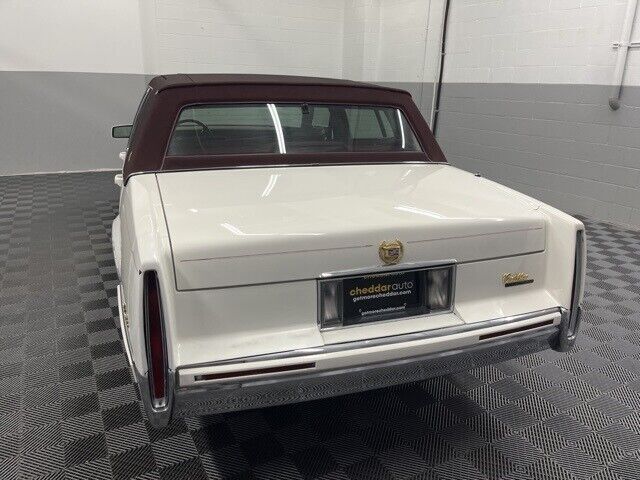 1993 Cadillac DeVille - photo 4