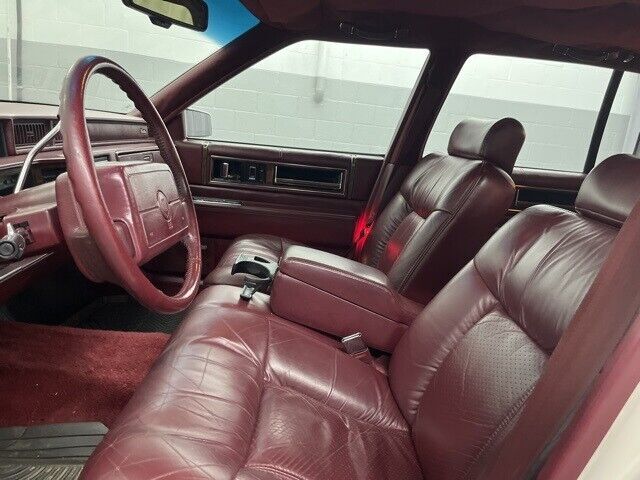 1993 Cadillac DeVille - photo 9