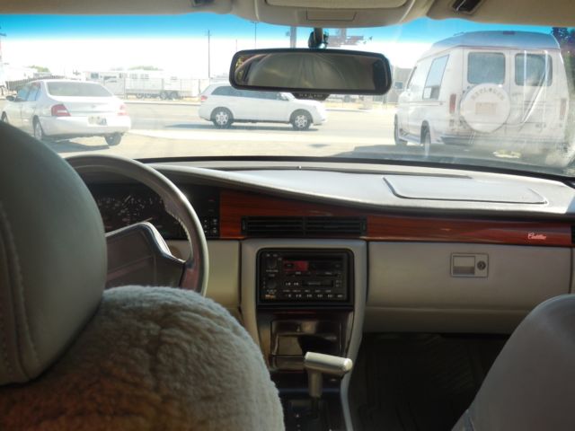 1993 Cadillac Eldorado Touring Sedan - photo 10