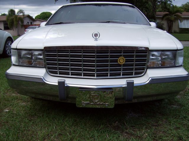 1993 Cadillac Fleetwood Brougham - photo 6