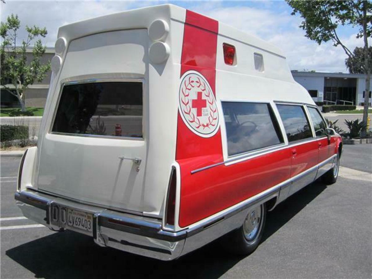 1993 Cadillac Fleetwood - photo 2