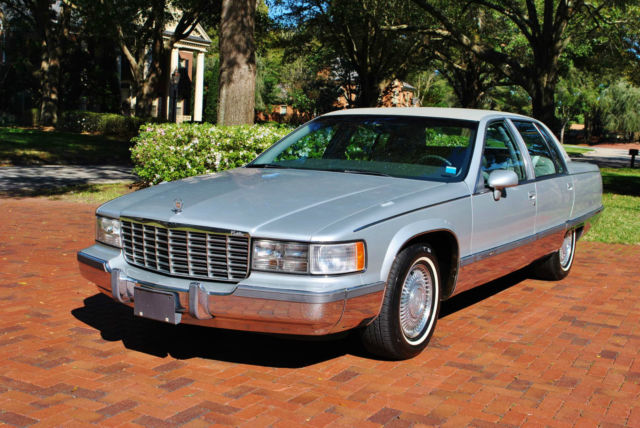 1993 Cadillac Fleetwood 68,269 Original Miles! Like New! - photo 2