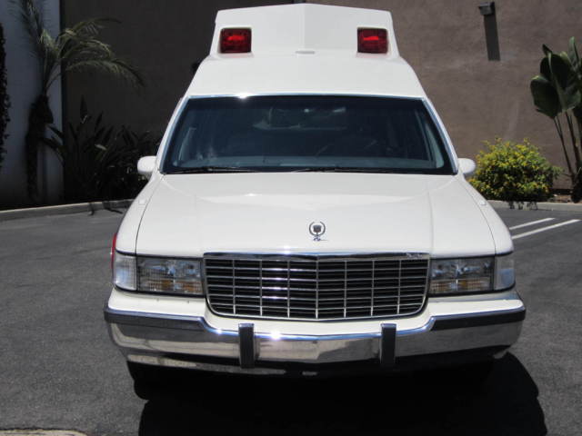 1993 Cadillac Fleetwood -- - photo 6