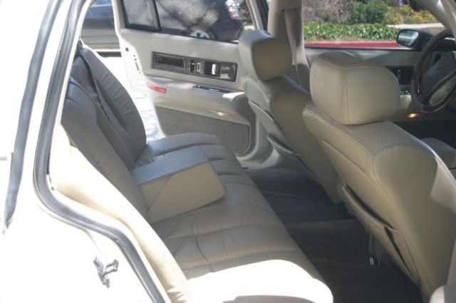 1993 Cadillac Brougham Fleetwood - photo 13