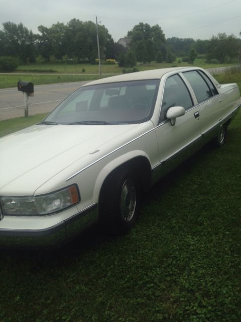 1993 Cadillac Fleetwood Brougham 133000K miles Loaded 1993 Cadillac Fleetwood