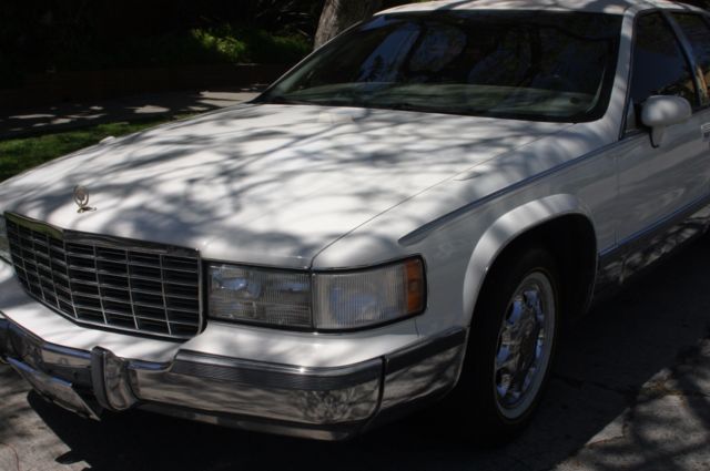 1993 Cadillac Brougham Fleetwood - photo 3