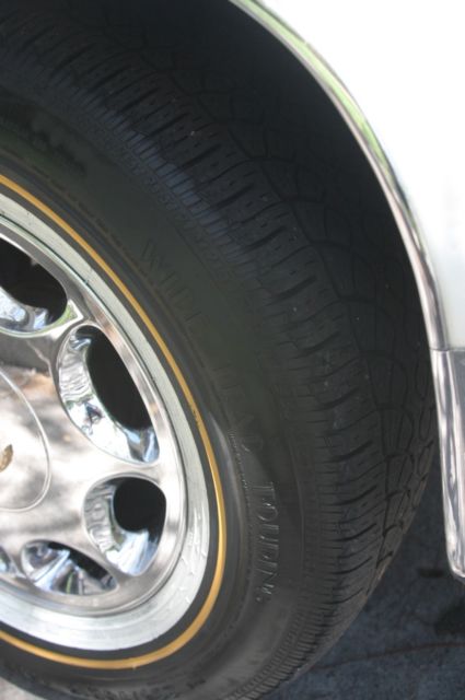 1993 Cadillac Brougham Fleetwood - photo 5