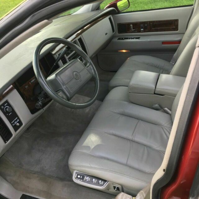 1993 Cadillac Brougham - photo 9