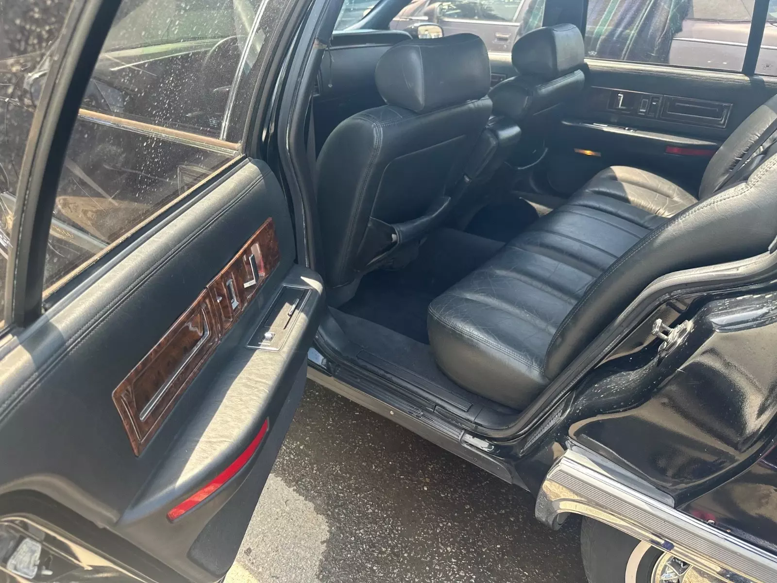 1993 Cadillac Fleetwood - photo 13