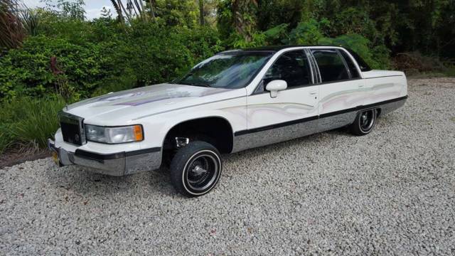 1993 Cadillac Brougham - photo 8