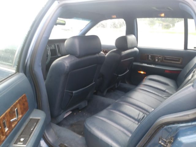 1993 Cadillac Fleetwood brougham - photo 8