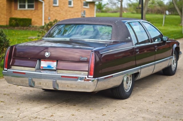 1993 Cadillac Fleetwood - photo 10