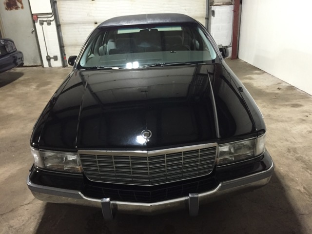 1993 Cadillac Fleetwood Brougham Sedan - photo 5