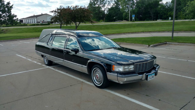1993 Cadillac Fleetwood - photo 2