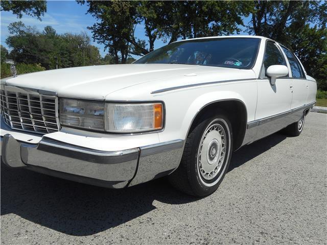 1993 Cadillac Fleetwood LINCOLN TOWN CAR MERCURY GRAND MARQUIS - photo 10