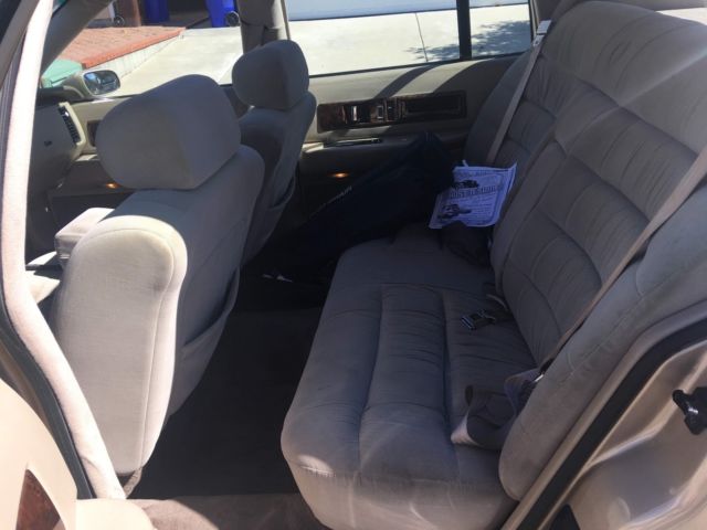 1993 Cadillac Fleetwood - photo 7