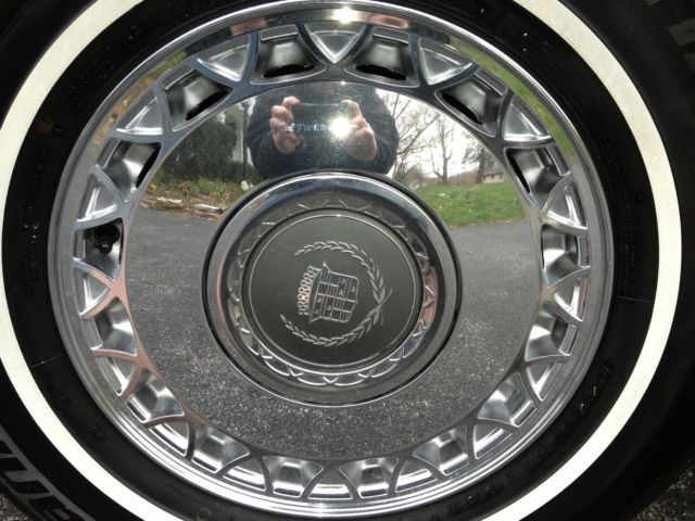 1993 Cadillac Fleetwood - photo 7