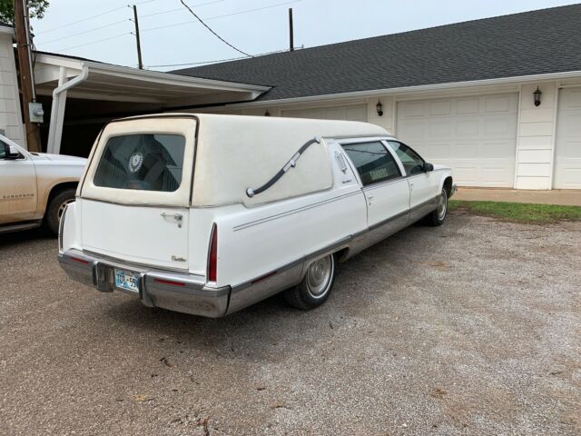 1993 Cadillac Fleetwood S&S - photo 4