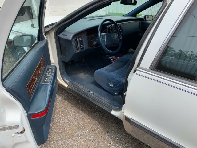 1993 Cadillac Fleetwood S&S - photo 5