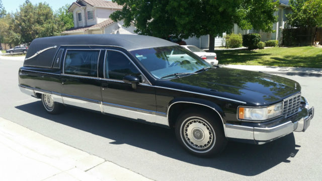 1993 Cadillac Fleetwood - photo 3