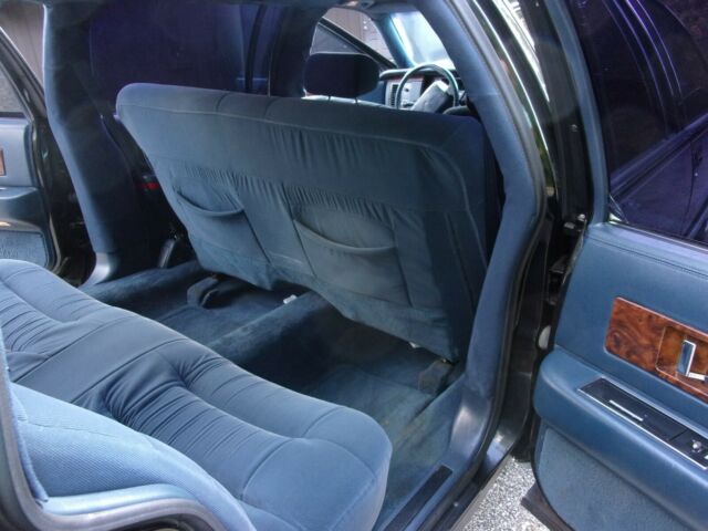 1993 Cadillac Fleetwood - photo 13