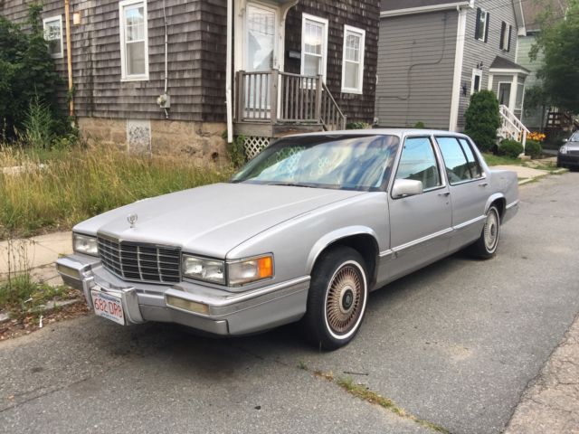 1993 Cadillac Sedan De Ville 1993 Cadillac DeVille Sedan De Ville