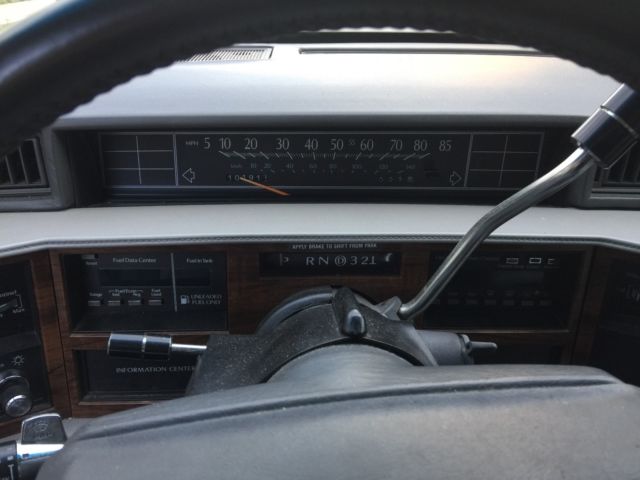 1993 Cadillac DeVille Sedan De Ville - photo 11