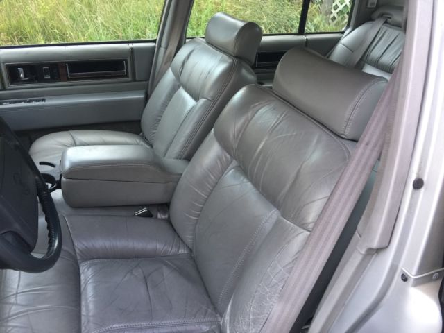 1993 Cadillac DeVille Sedan De Ville - photo 13