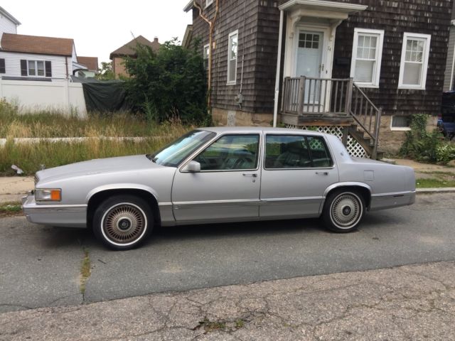 1993 Cadillac DeVille Sedan De Ville - photo 4