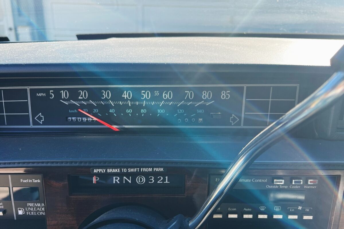 1993 Cadillac DeVille - photo 5