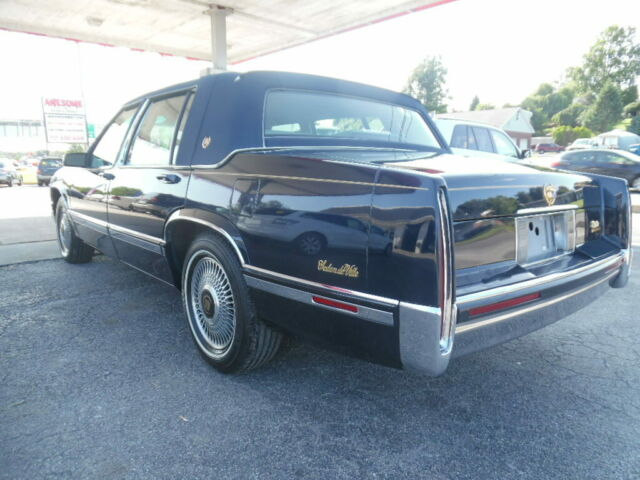 1993 Cadillac DeVille GOLD TRIM - photo 8