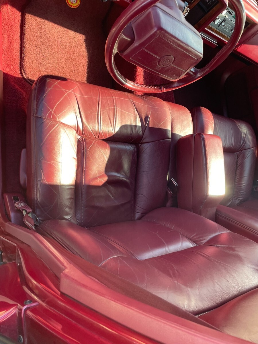 1993 Cadillac DeVille - photo 11
