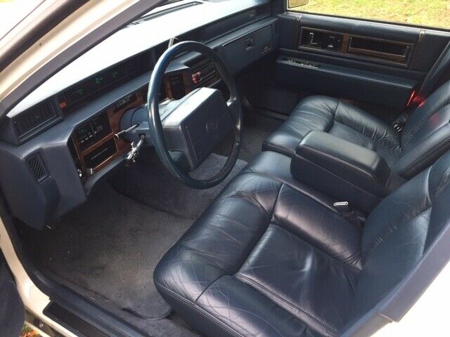 1993 Cadillac DeVille Roadster - photo 7