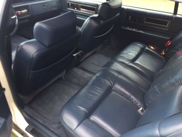 1993 Cadillac DeVille Roadster - photo 8