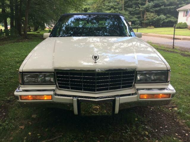 1993 Cadillac DeVille Sedan DeVille Roadster 31,000 miles - photo 2