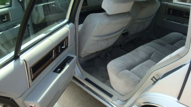 1993 Cadillac DeVille EXTRA NICE CHROME FROM 1993 - photo 10