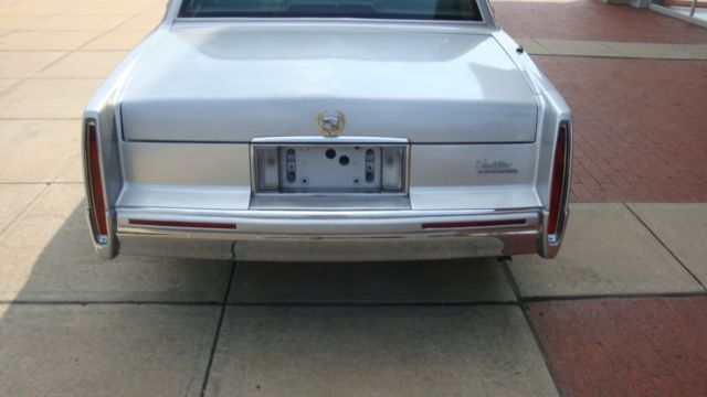 1993 Cadillac DeVille EXTRA NICE CHROME FROM 1993 - photo 7