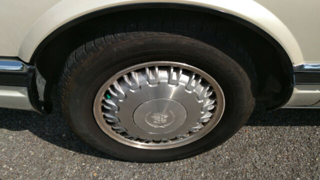 1993 Cadillac Seville - photo 10