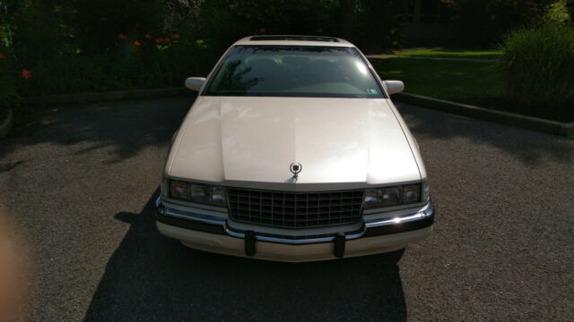 1993 Cadillac Seville - photo 2