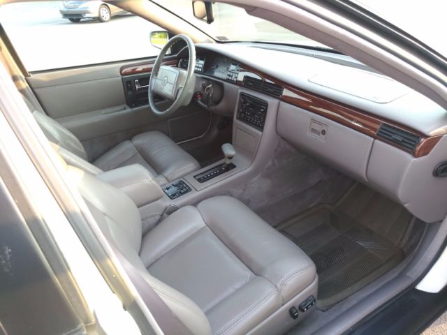 1993 Cadillac Seville Base SLS - photo 8