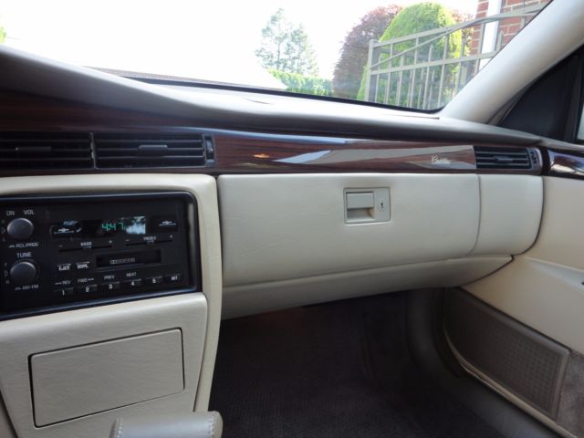 1993 Cadillac Seville - photo 12