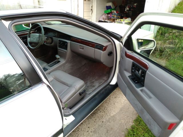 1993 Cadillac Seville Luxury Sedan - photo 11