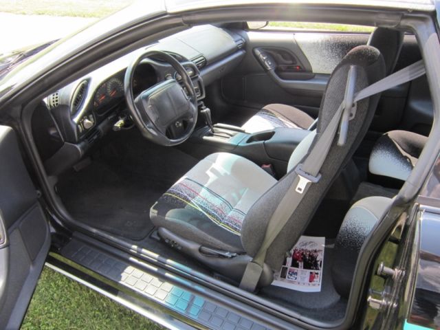 1993 Chevrolet Camaro Pace car - photo 6